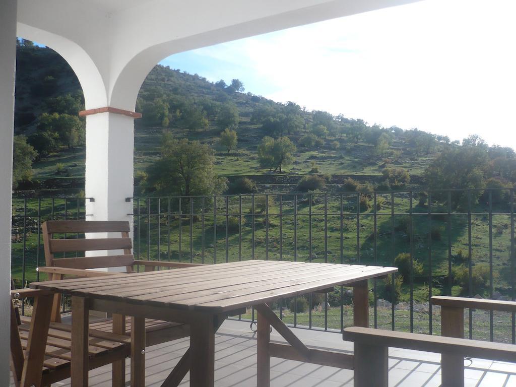 Apartamentos Turisticos Rurales Monte De Las Animas Valdepenas de Jaen Exterior photo